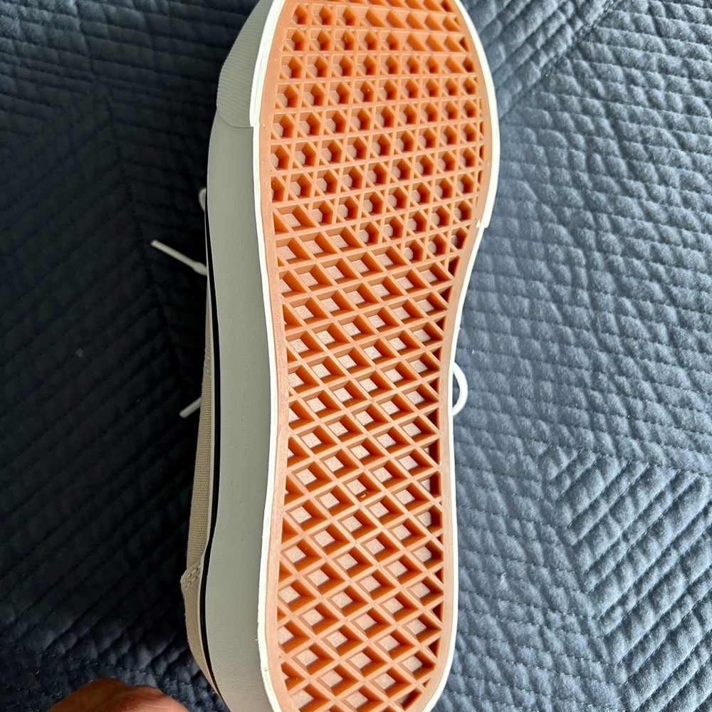 Vans Sneakers - Picture 6 of 6